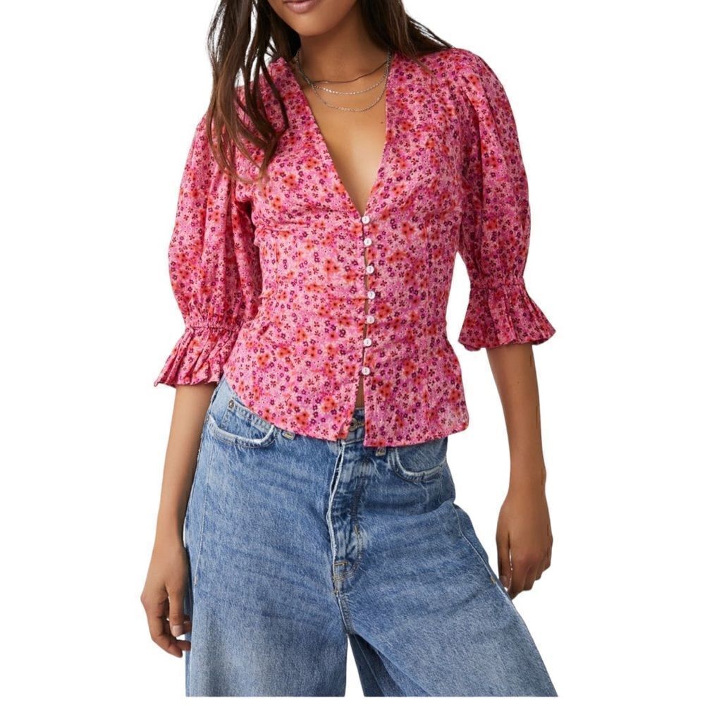Free People I Found You Women’s Floral Button Front Blouse in the Size Large
